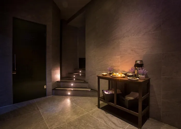 Hotel Crawford 4*