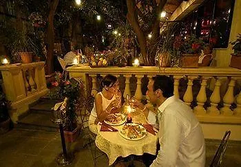 Crawford Hotel 4*
