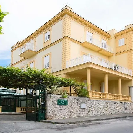 Crawford Ξενοδοχείο Sant'Agnello