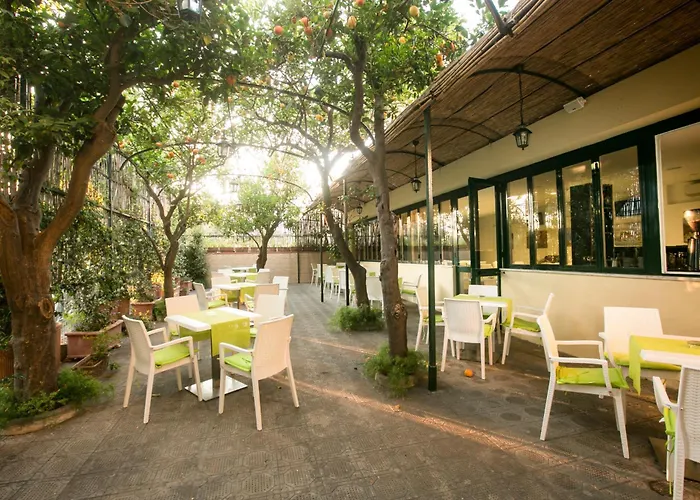 Otel Crawford